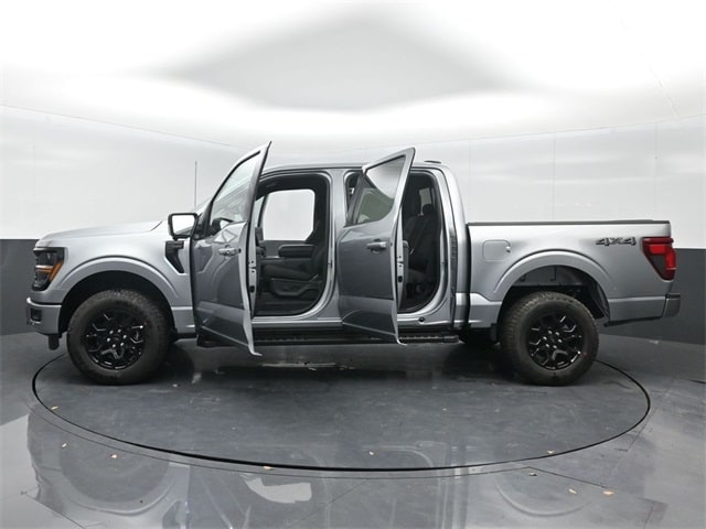 new 2025 Ford F-150 car, priced at $55,774