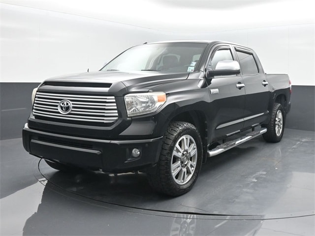 used 2017 Toyota Tundra car, priced at $29,252