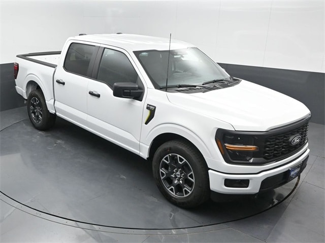 new 2025 Ford F-150 car, priced at $46,640