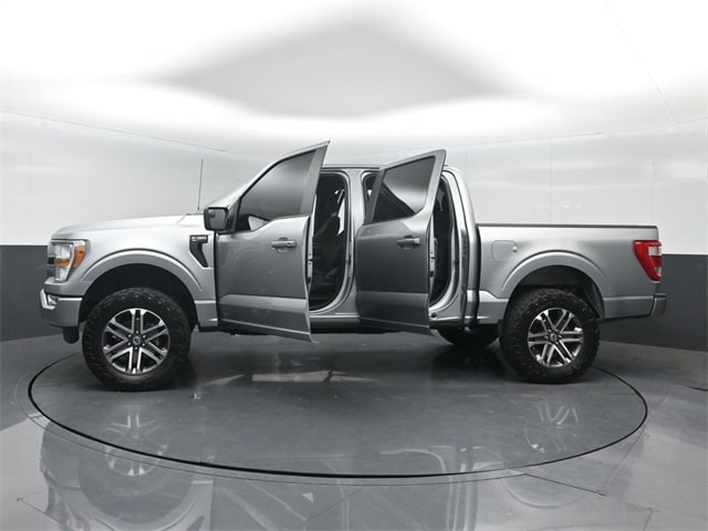 used 2022 Ford F-150 car, priced at $31,933