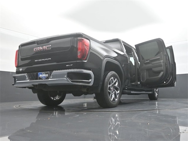 used 2022 GMC Sierra 1500 car, priced at $42,929