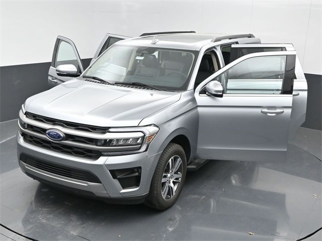 new 2024 Ford Expedition car, priced at $62,000