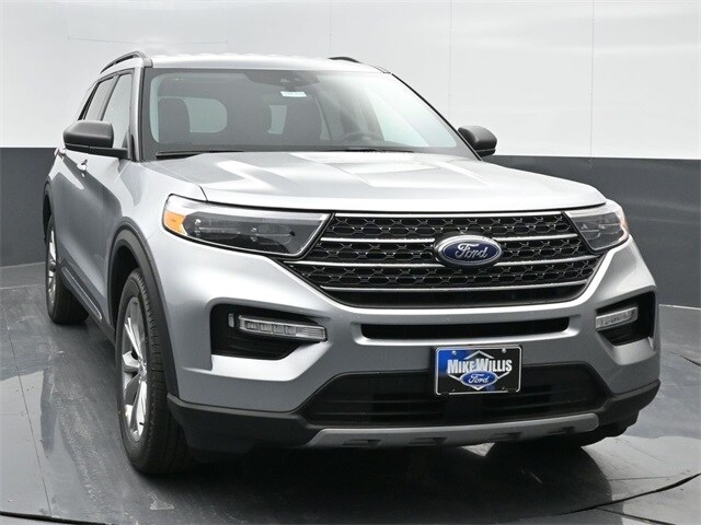 new 2024 Ford Explorer car, priced at $41,075