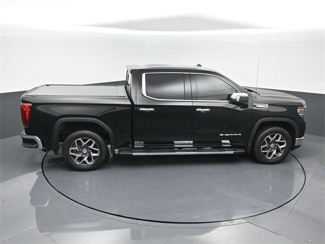 used 2022 GMC Sierra 1500 car, priced at $42,929