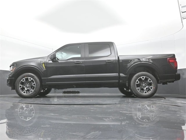 new 2024 Ford F-150 car, priced at $43,026