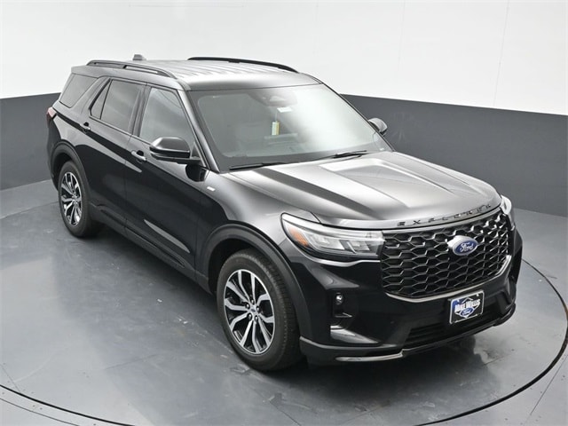 new 2025 Ford Explorer car, priced at $43,590