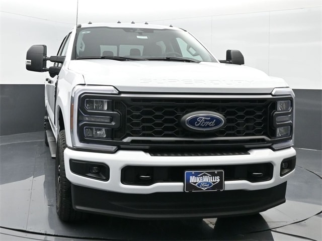 new 2023 Ford Super Duty car, priced at $55,200