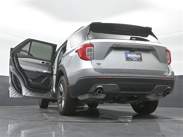 new 2024 Ford Explorer car, priced at $41,775