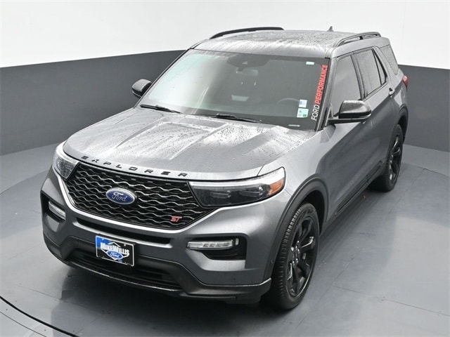 used 2022 Ford Explorer car, priced at $38,535