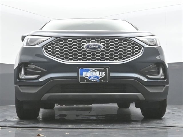 new 2024 Ford Edge car, priced at $36,520