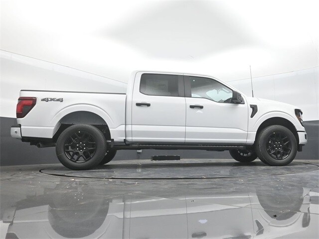 new 2025 Ford F-150 car, priced at $49,742