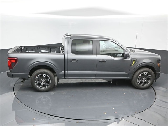 new 2024 Ford F-150 car, priced at $47,045