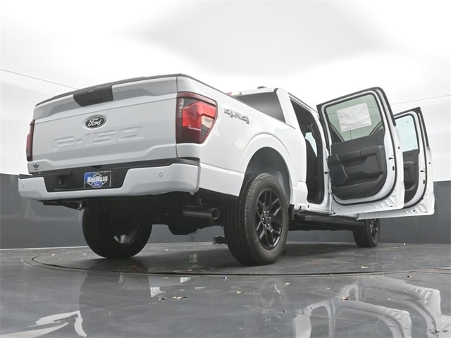 new 2024 Ford F-150 car, priced at $52,502