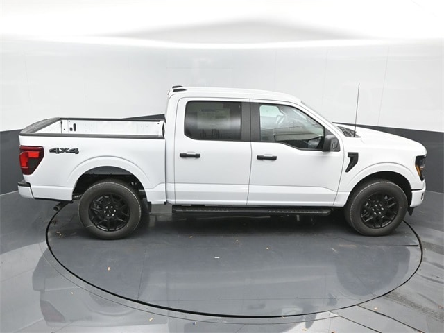 new 2024 Ford F-150 car, priced at $52,502