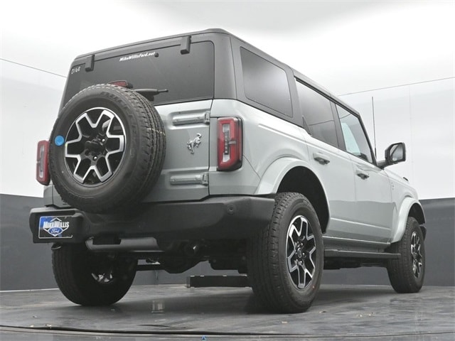 new 2024 Ford Bronco car, priced at $51,755