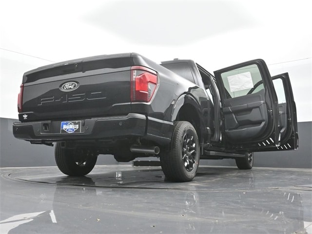 new 2024 Ford F-150 car, priced at $52,595