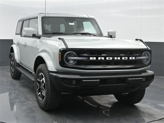 new 2024 Ford Bronco car, priced at $51,255