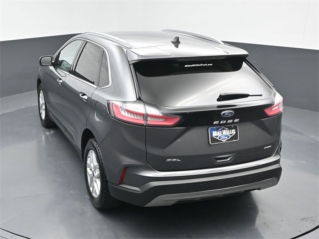used 2022 Ford Edge car