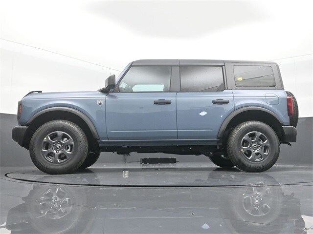 new 2024 Ford Bronco car, priced at $44,595