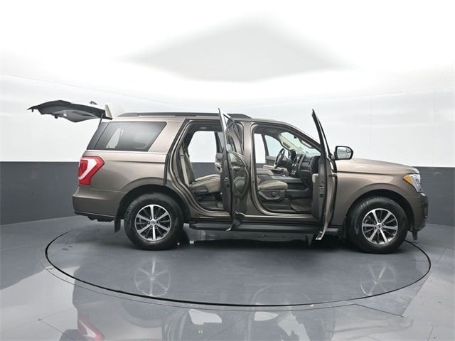 used 2019 Ford Expedition car, priced at $27,982