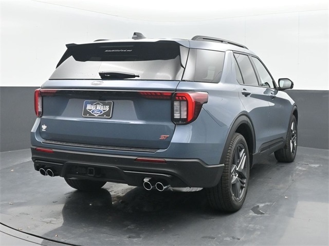 new 2025 Ford Explorer car, priced at $54,860