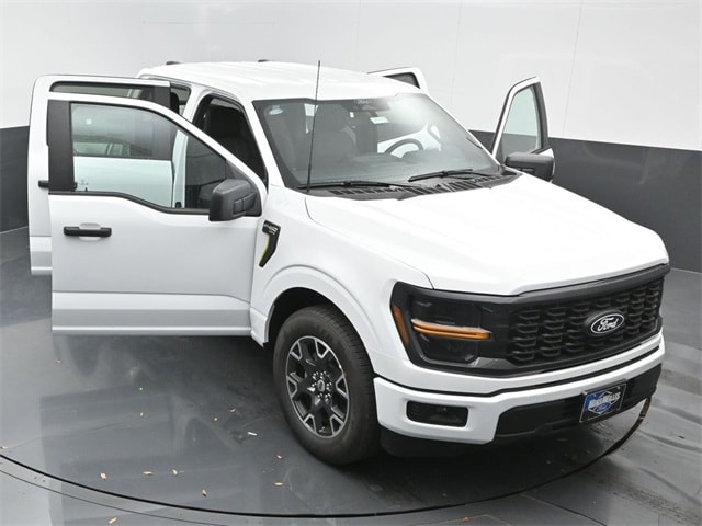 new 2024 Ford F-150 car, priced at $48,522