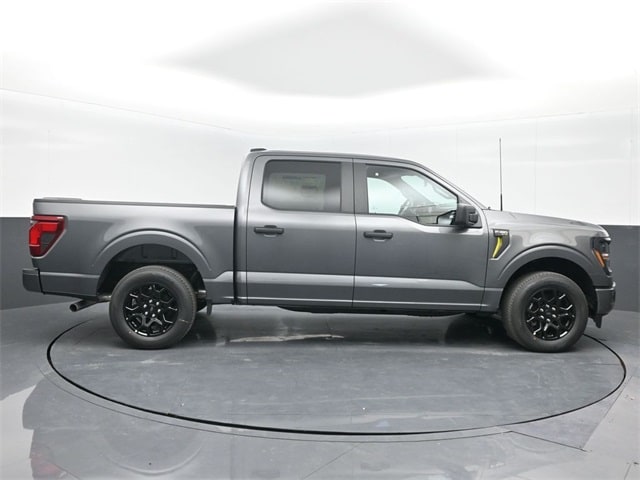 new 2025 Ford F-150 car, priced at $41,751