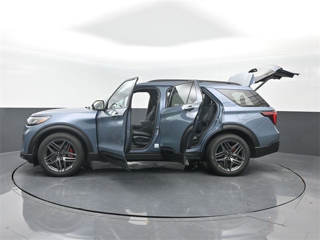 new 2025 Ford Explorer car, priced at $54,860