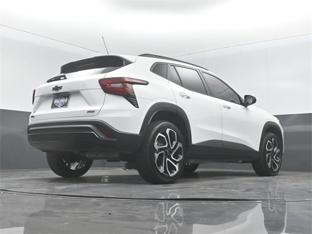 used 2025 Chevrolet Trax car, priced at $24,182