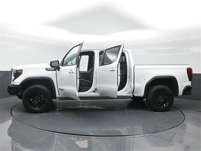 used 2023 GMC Sierra 1500 car, priced at $59,567