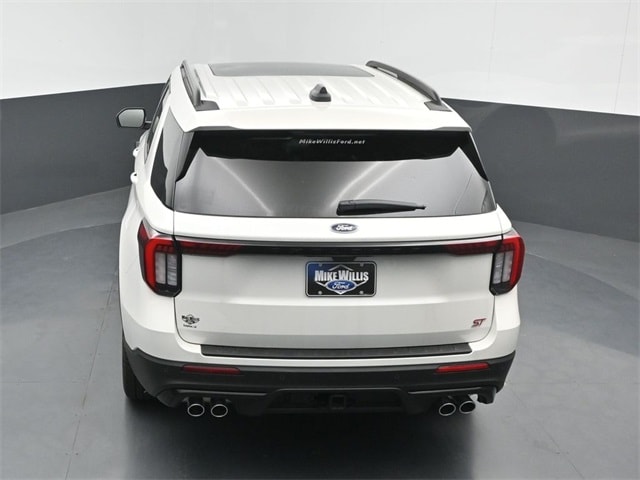 new 2025 Ford Explorer car, priced at $58,155