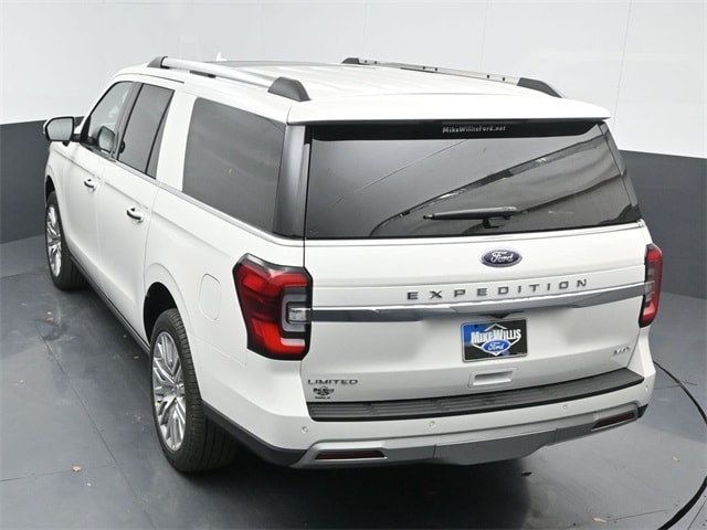 new 2024 Ford Expedition car, priced at $73,895