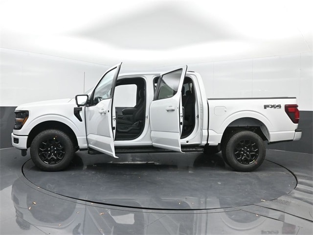 new 2024 Ford F-150 car, priced at $59,735