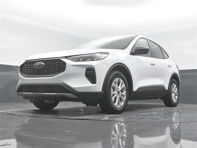 new 2025 Ford Escape car, priced at $27,010