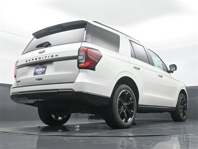 new 2024 Ford Expedition car, priced at $72,460