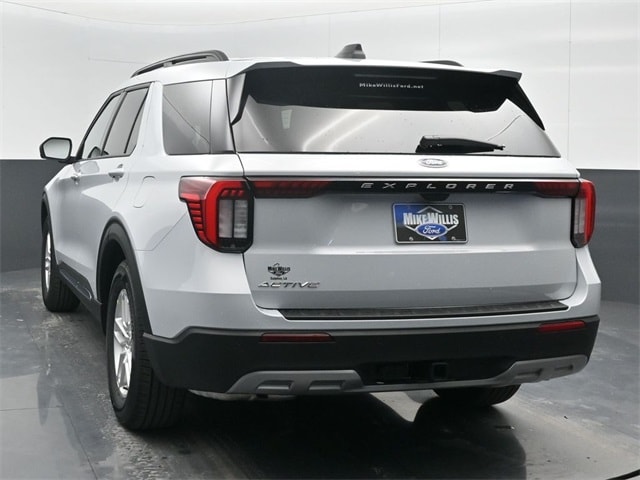 new 2025 Ford Explorer car, priced at $41,620