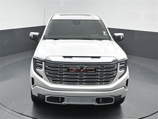 used 2025 GMC Sierra 1500 car, priced at $67,397