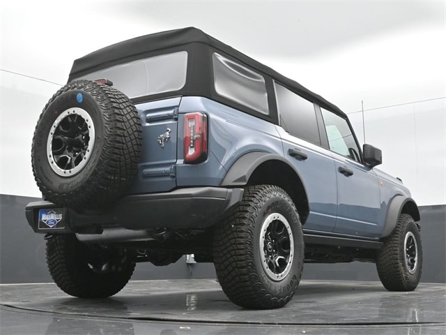 new 2024 Ford Bronco car, priced at $57,305