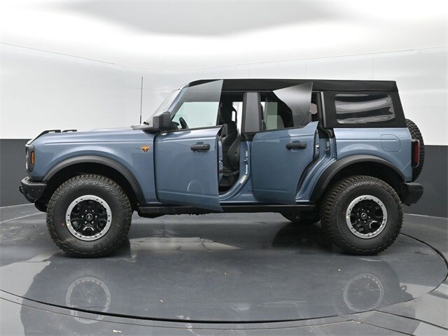 new 2024 Ford Bronco car, priced at $57,305