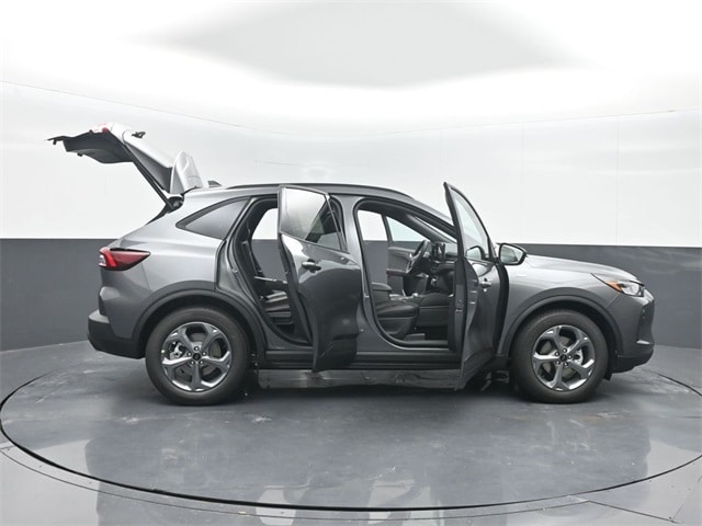 new 2025 Ford Escape car, priced at $33,345