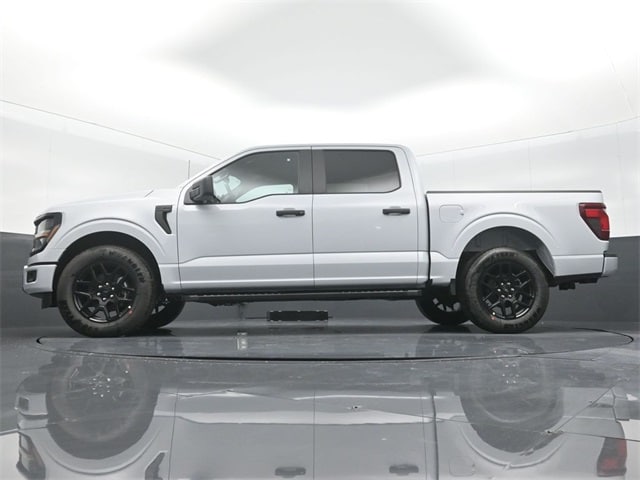 new 2025 Ford F-150 car, priced at $49,365