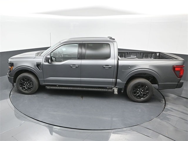 new 2024 Ford F-150 car, priced at $51,305