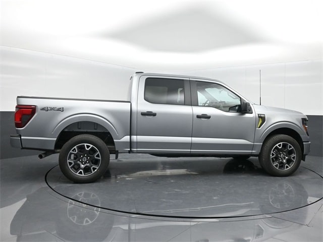 new 2024 Ford F-150 car, priced at $48,824