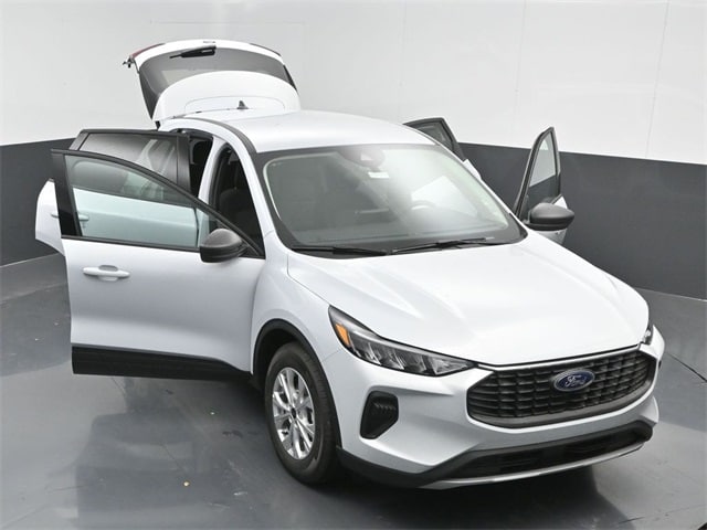 new 2025 Ford Escape car, priced at $28,985