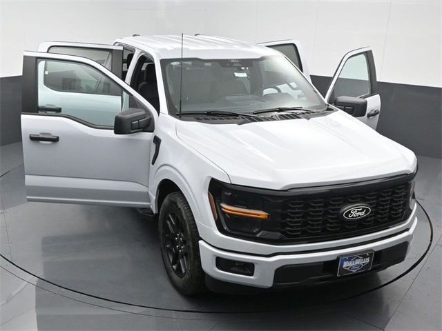 new 2025 Ford F-150 car, priced at $49,365