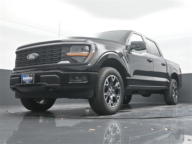 new 2025 Ford F-150 car, priced at $52,130