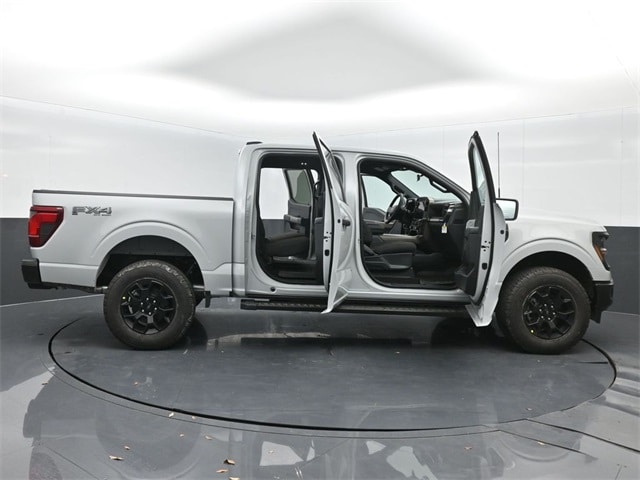 new 2024 Ford F-150 car, priced at $54,071