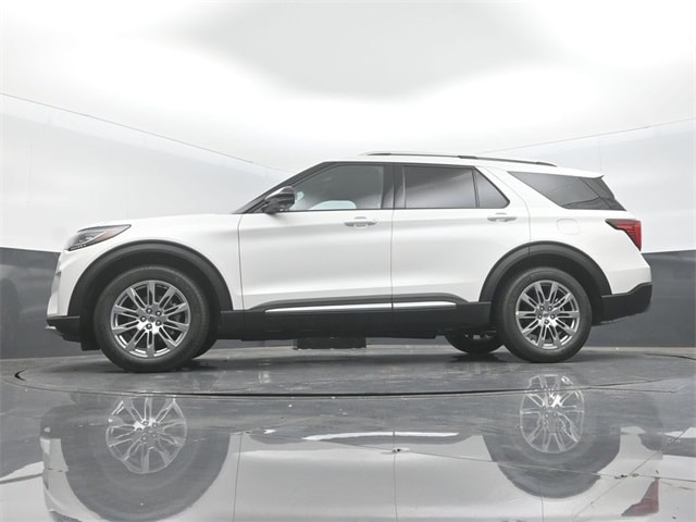 new 2025 Ford Explorer car, priced at $50,686