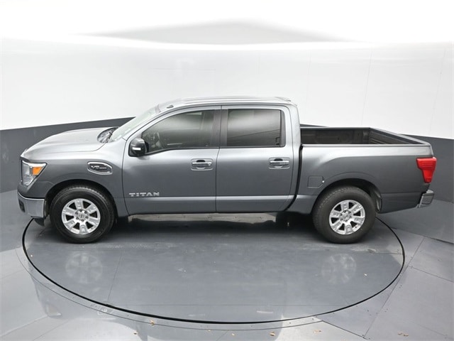 used 2017 Nissan Titan car, priced at $18,702