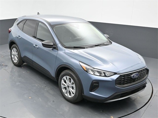 new 2025 Ford Escape car, priced at $30,140